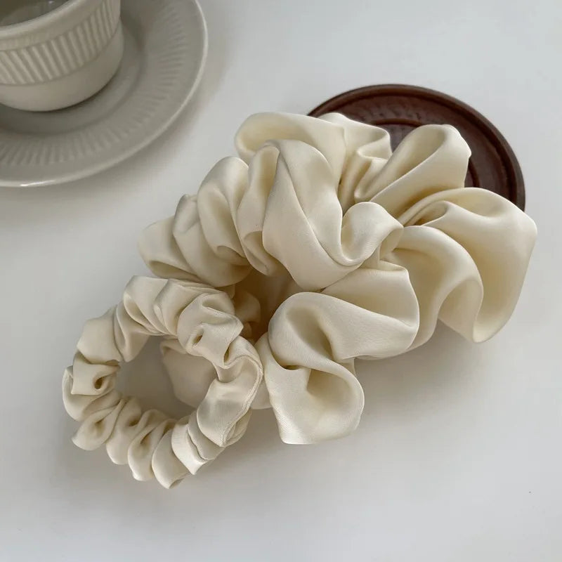 SatinFlair™ Volume Scrunchie
